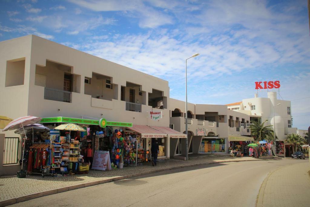 Apartamento Em Quinta Da Barracuda Albufeira Bagian luar foto